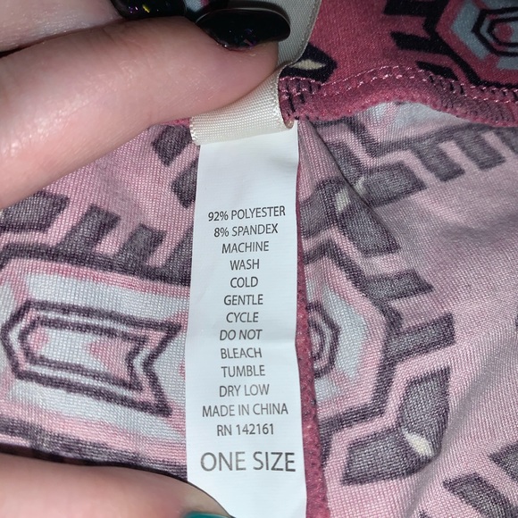 LuLaRoe One Size Leggings - Picture 5 of 7